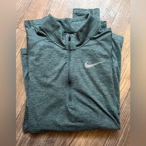Nike Dri-FIT Green Men 1/4 zip Long Sleeve Running Top. Size Medium